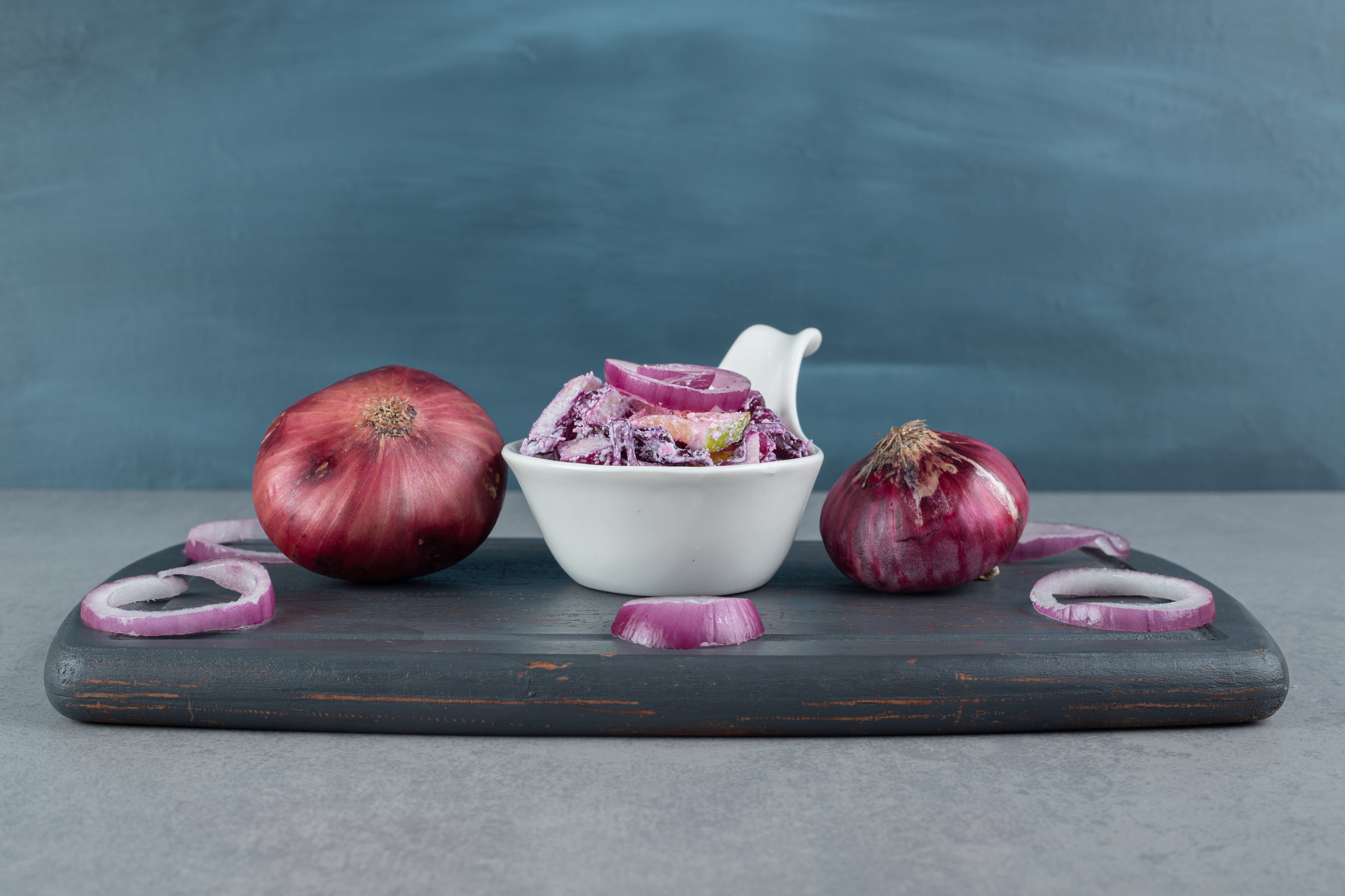 Unlock the Power of Onion for Glowing Skin & Healthy Hair